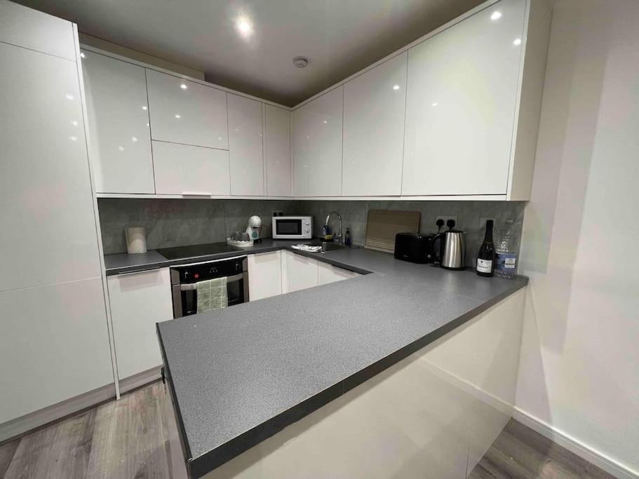Stunning 3Br Maisonette In Brixton Лондон Екстериор снимка